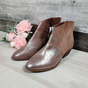 Time and Tru rose gold distressed western booties